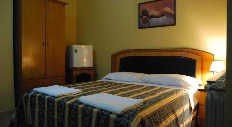 Hotel Vlora Esterno foto